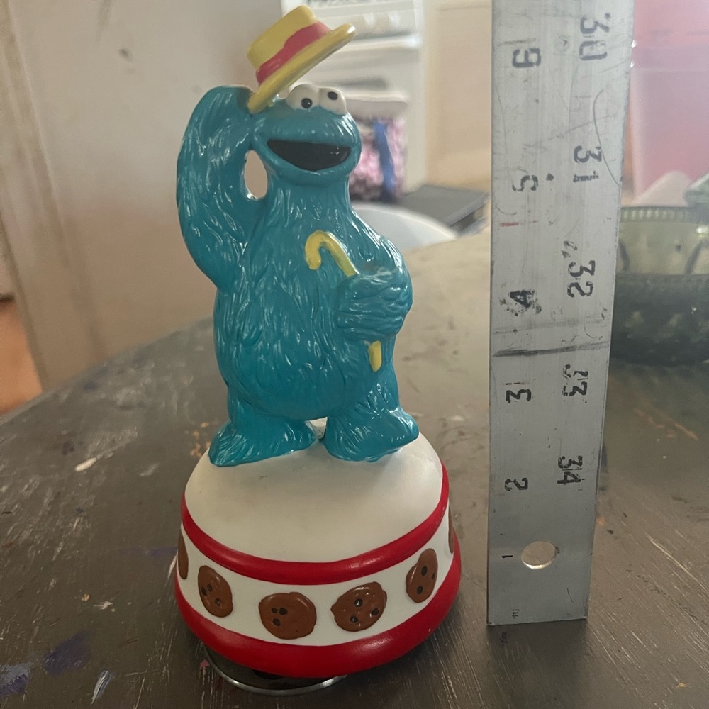 6.5” Porcelain Ceramic Sesame Street Cookie Monster Figurine Figure W Hat & Cane